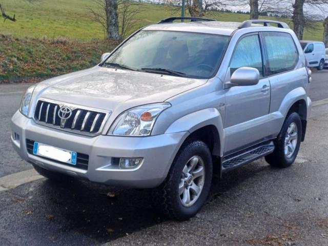 Toyota Land Cruiser image 1