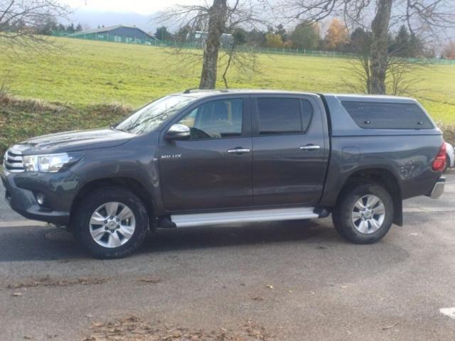 Toyota Hilux image 3