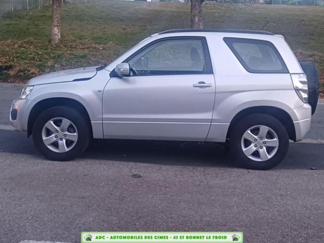 Suzuki Grand Vitara image 2