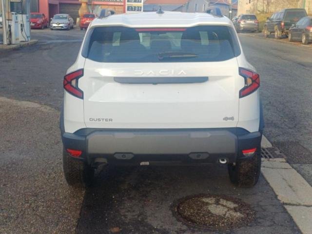 Dacia Duster image 4