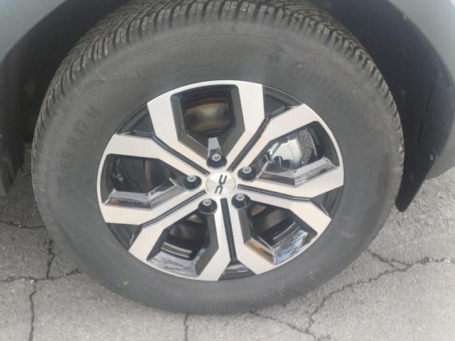 Dacia Duster image 5