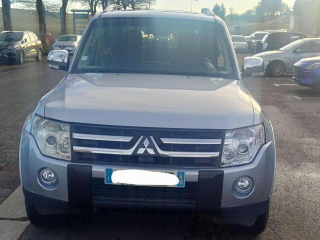 Mitsubishi Pajero image 5