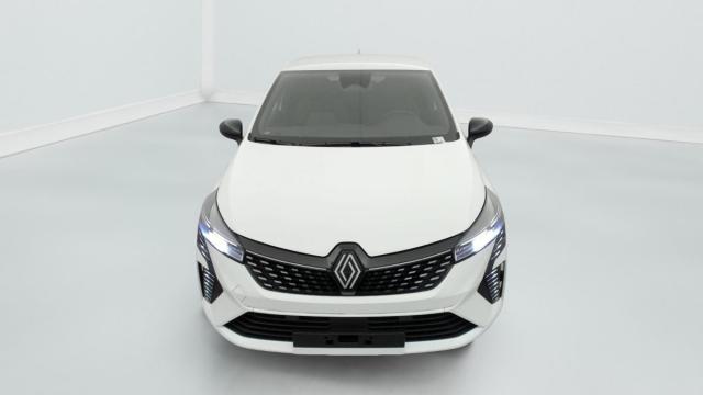 Renault Clio image 2