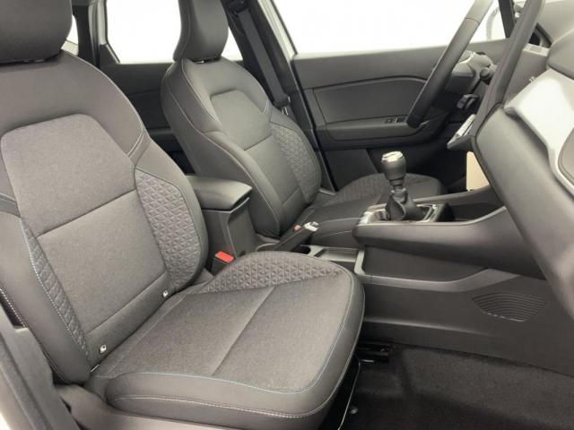 Renault Captur image 1