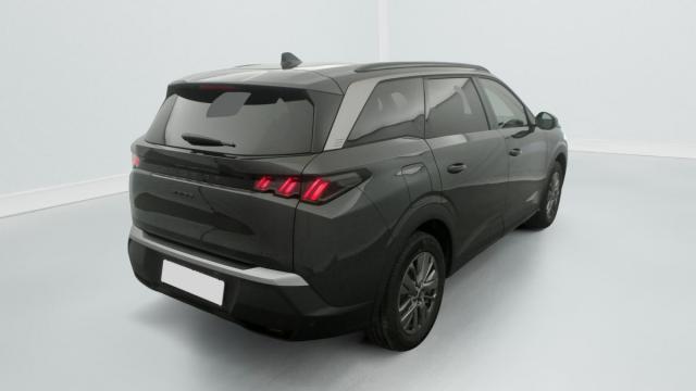 Peugeot 5008 image 8