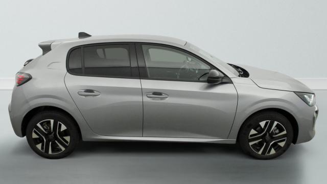 Peugeot 208 image 5