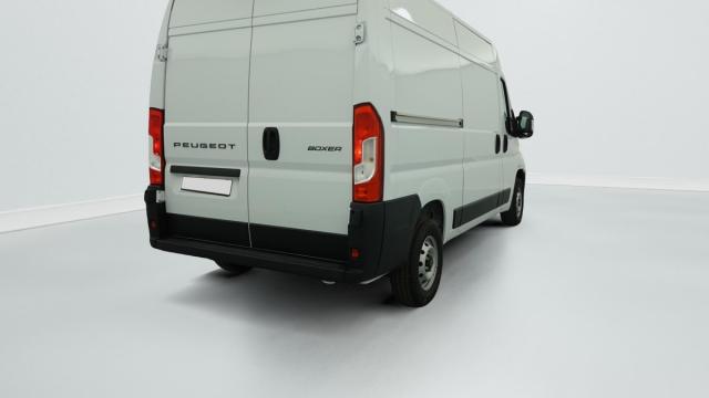 Peugeot Boxer image 1