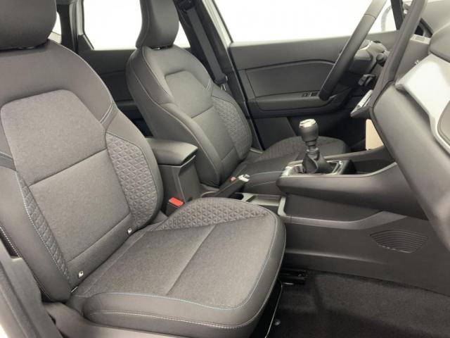 Renault Captur image 8