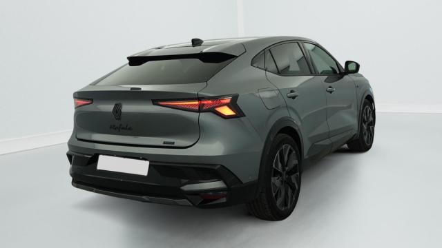 Renault Rafale image 2