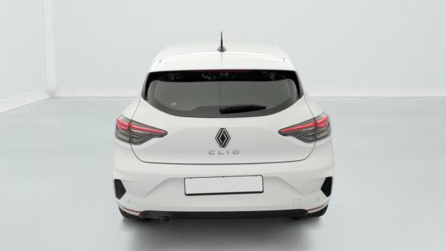 Renault Clio image 8
