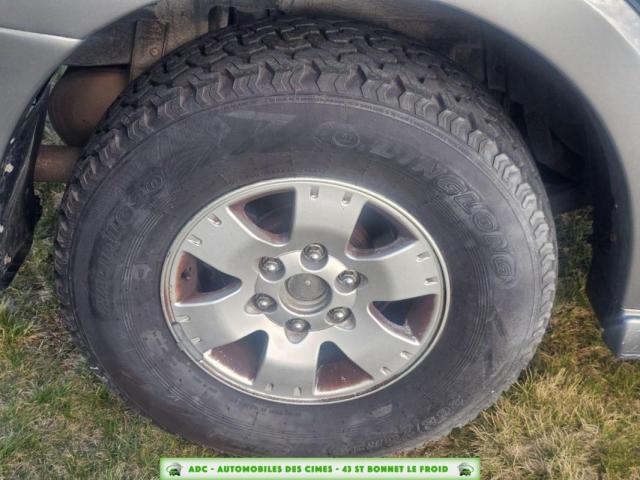 Mitsubishi Pajero image 2