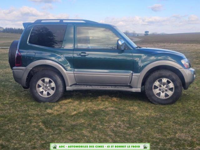 Mitsubishi Pajero image 3