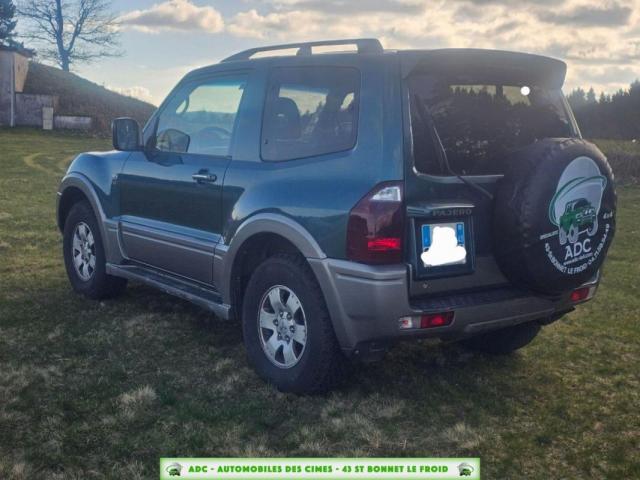 Mitsubishi Pajero image 4