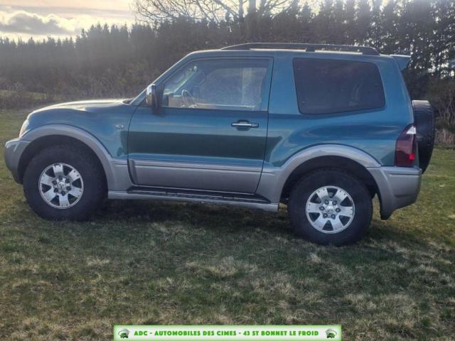 Mitsubishi Pajero image 1