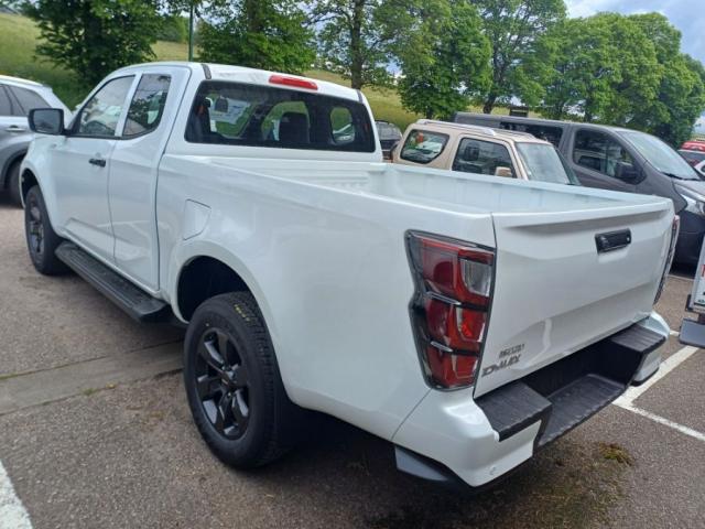 Isuzu D-Max image 9