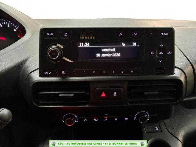 Peugeot Partner image 1