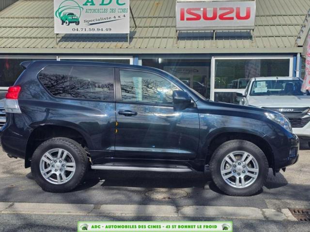 Toyota Land Cruiser image 1