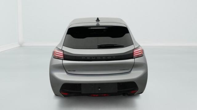 Peugeot 208 image 7