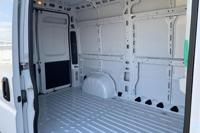 Peugeot Boxer image 3