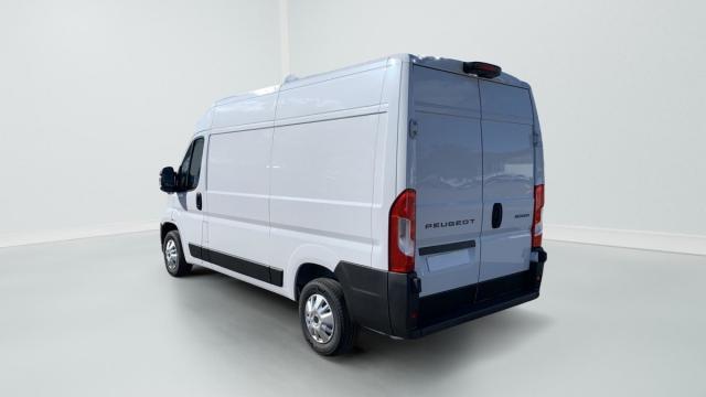 Peugeot Boxer image 9