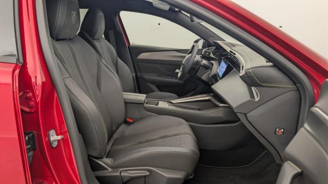 Peugeot 408 image 4