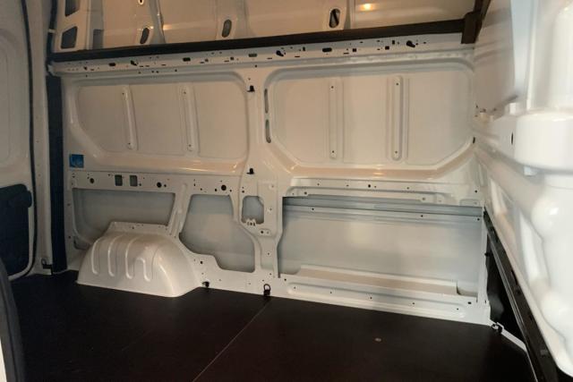 Renault Trafic image 8