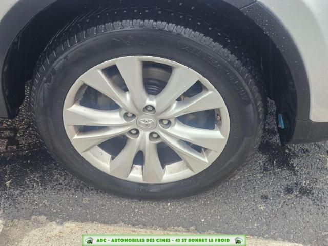 Toyota Rav4 image 8
