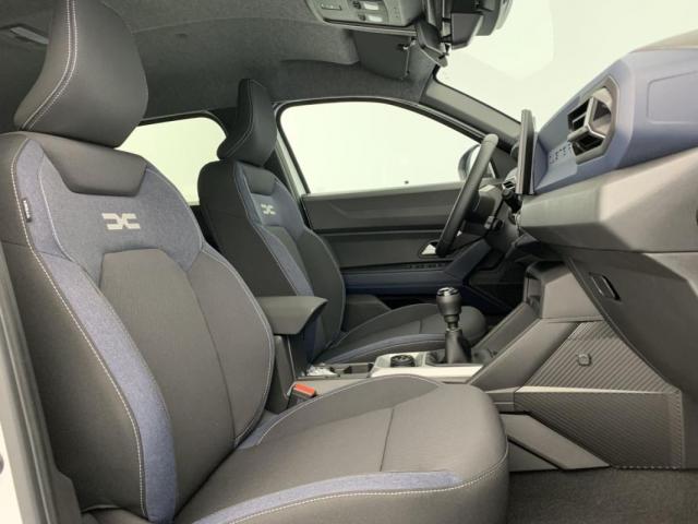Dacia Duster image 3