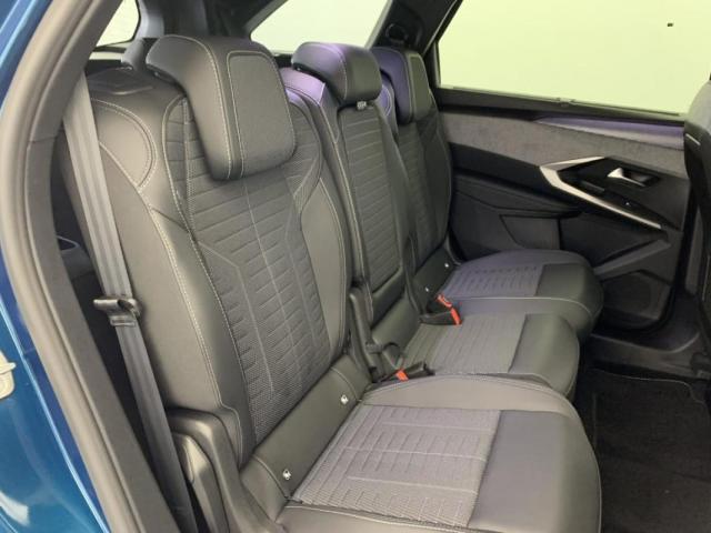 Peugeot 5008 image 9