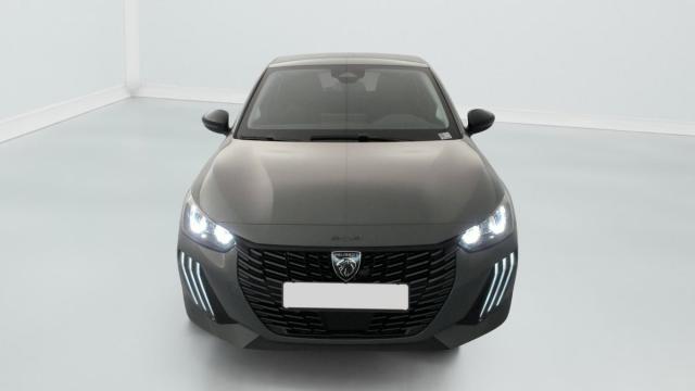 Peugeot 208 image 8