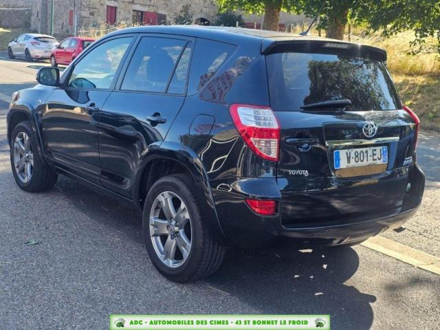 Toyota Rav4 image 1