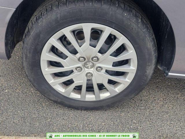 Peugeot Traveller image 7