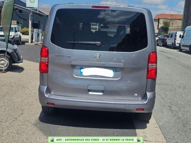 Peugeot Traveller image 3