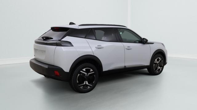 Peugeot 2008 image 3