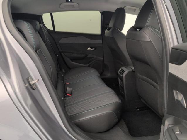 Peugeot 308 image 9