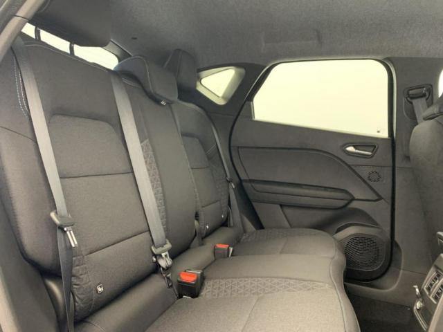 Renault Captur image 3