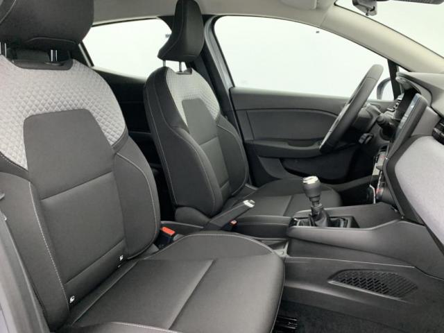 Renault Clio image 1