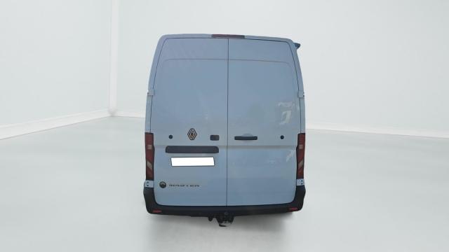 Renault Master image 2
