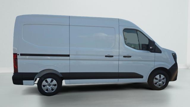 Renault Master image 6