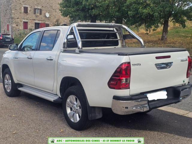Toyota Hilux image 1