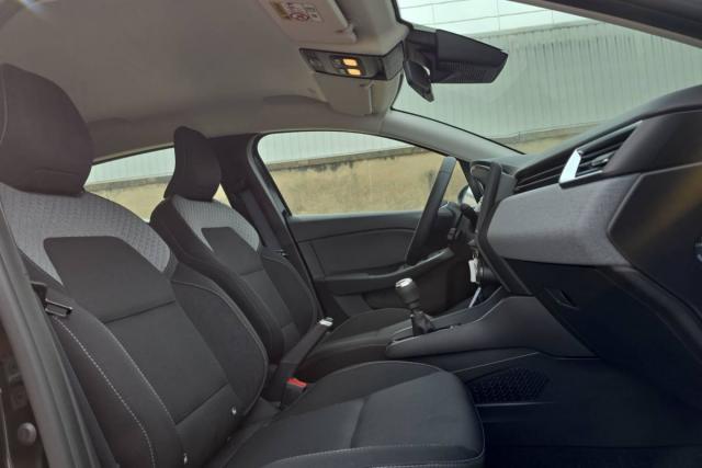Renault Clio image 1