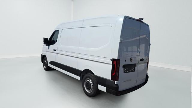 Renault Master image 9