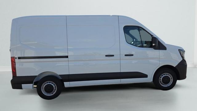 Renault Master image 7