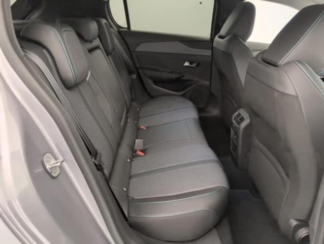 Peugeot 308 image 8