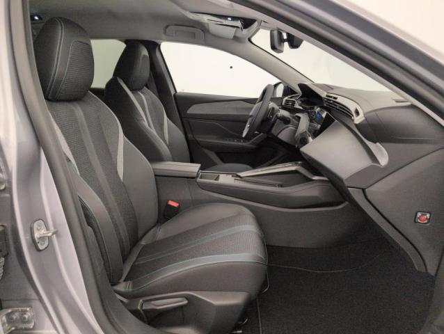 Peugeot 308 image 9