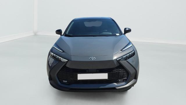 Toyota C-Hr image 9
