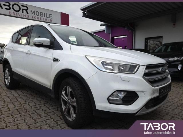 Ford Kuga image 4