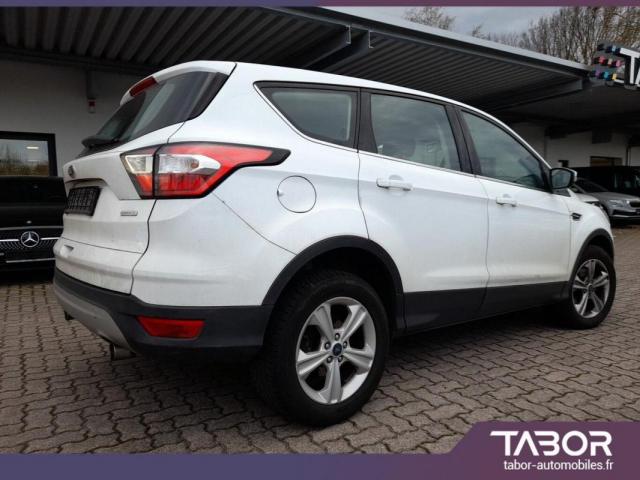Ford Kuga image 5