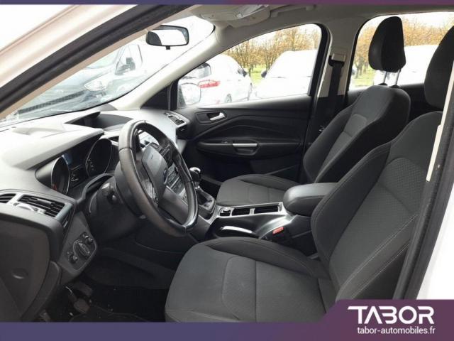 Ford Kuga image 3