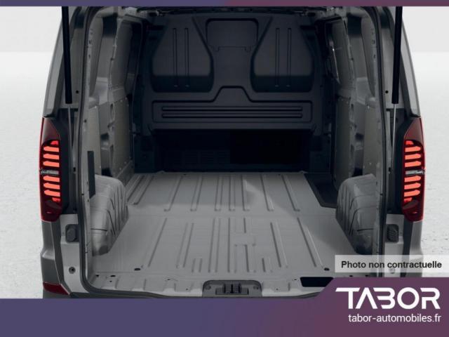 Volkswagen Transporter image 5